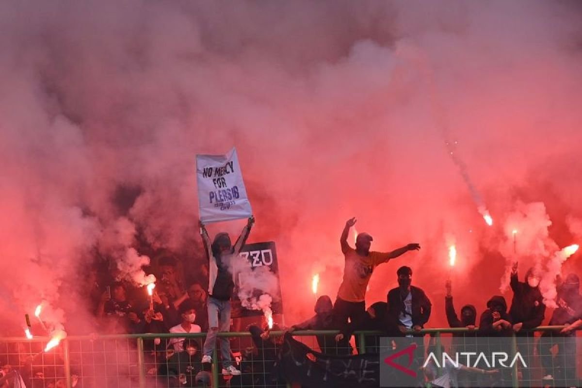 Erick Thohir Menandakan Larangan Suporter Tamu di Liga 1 Akan Diteruskan
