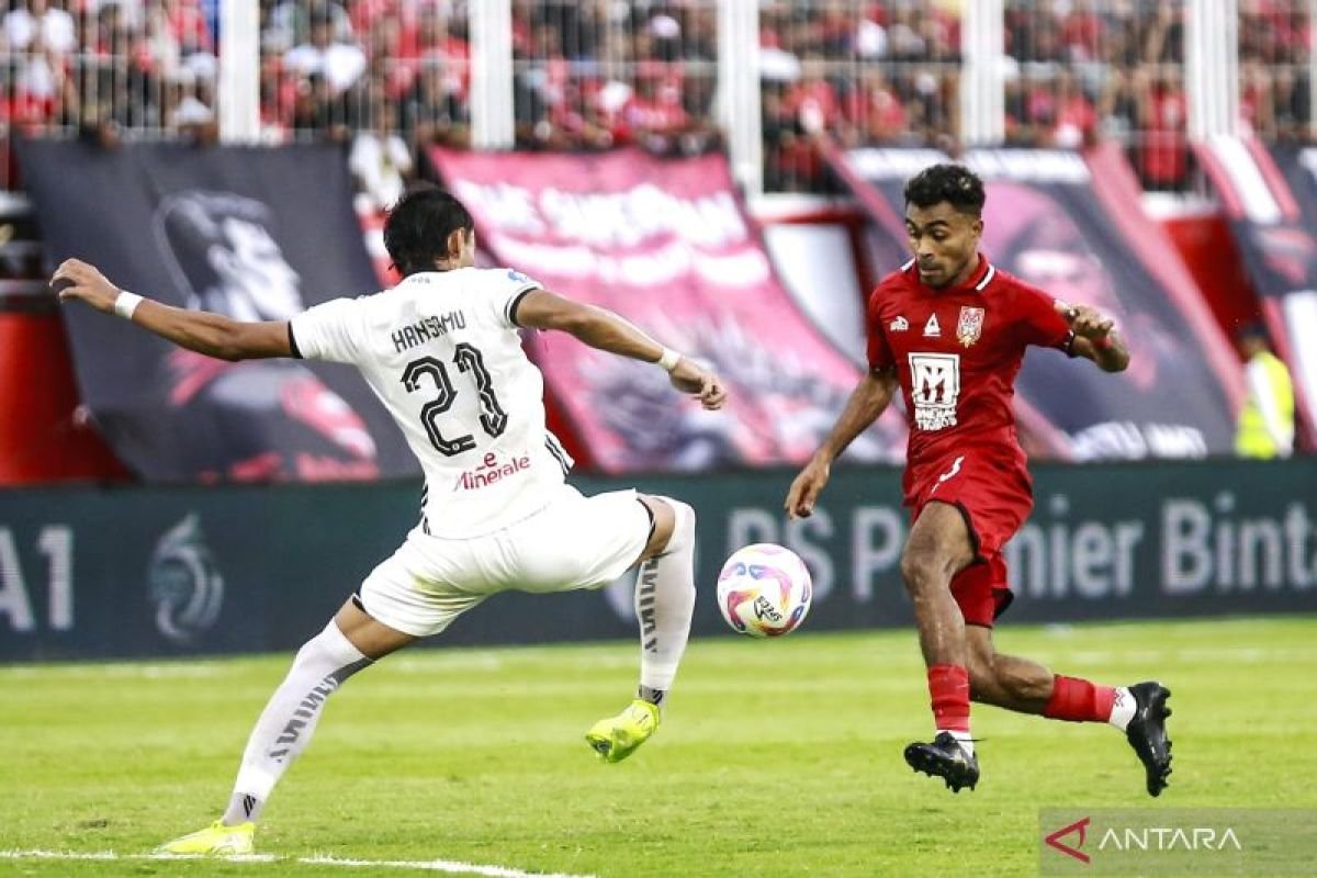 Berita Terkini: Hansamu Yama Perpanjang Kontrak Bersama Persija Jakarta