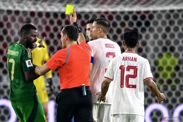 Patrick Kluivert’s Take on the Referee’s Performance in the Indonesia vs. Saudi Arabia Match Patrick Kluivert's Take on the Referee's Performance in the Indonesia vs. Saudi Arabia Match